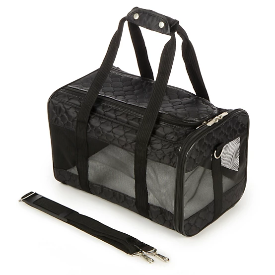 Deluxe Travel Carrier